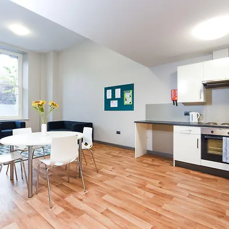 For Students Only Premium Studios And Private Ensuite Rooms At John Bell House In Belfast Exterior foto